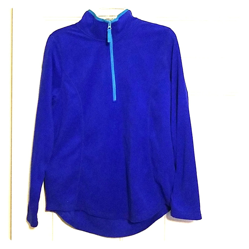 Half zip fleece pullover